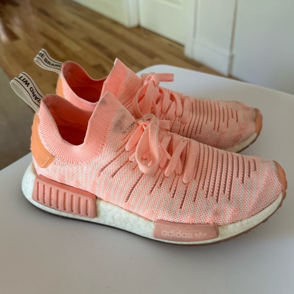 Adidas Originals Women’s NMD R1 Boost Orange shoes size 7 - Picture 2 of 7